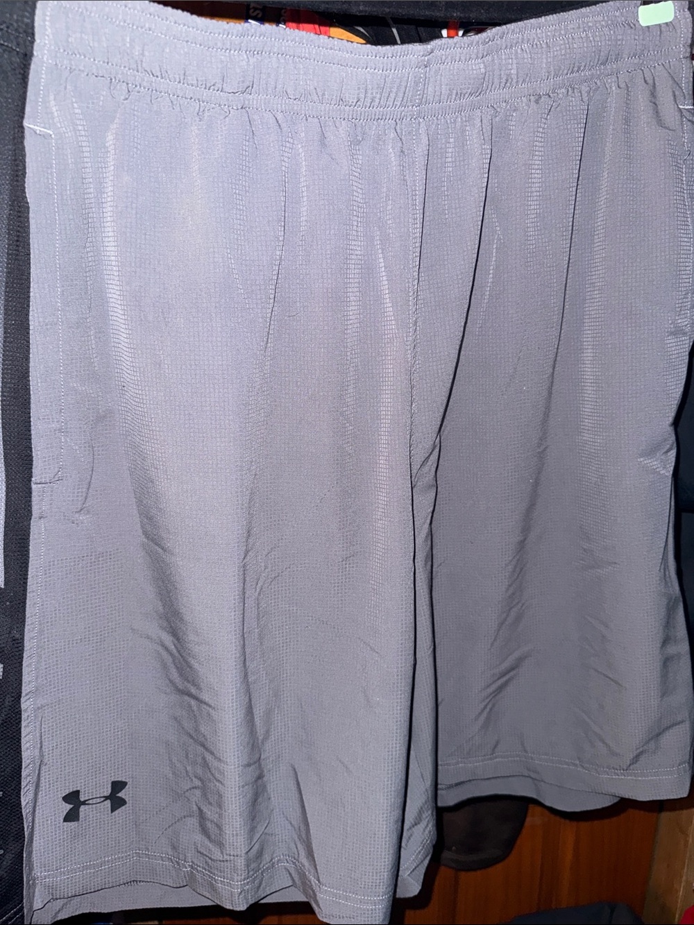 Under Armour Men's Light Gray Athletic Shorts XL
